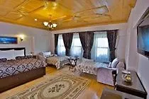 Ahs فندق